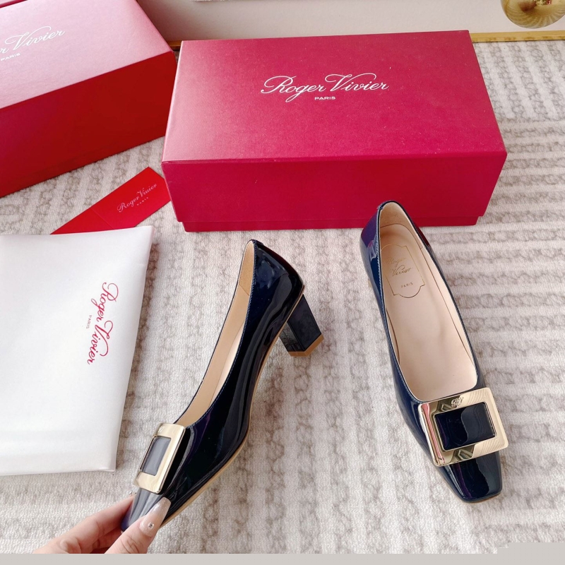 roger u1u1er flat shoes